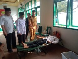 Tinjau Donor Darah Hari Bhakti Sosial Kemenag, Bupati Sabar AS : Setetes Darah Dapat Selamatkan Jiwa Manusia
