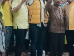 Jatuhkan Pilihan Anda Pada Mukris Jumadi SE. Pemuda Sukses Dan Santun Mukris Menang warga Dapilnya Bahagia