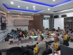 Melalui Sarana Zoom Meeting, Wakapolda Kalbar Beri Arahkan Dan Penekanan Kepada Para Kasatgas Operasi Terpusat Mantap Brata Kapuas 2024