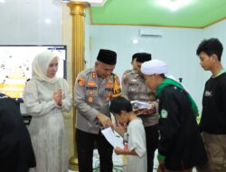 Nuzulul Qur’an dan Buka Puasa Bersama Kapolda Kalbar, Kapolres Melawi Berikan Santunan