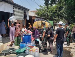 Dandim 0614/Kota Cirebon Tinjau Lokasi TNI AD Manunggal Air Dan Bagikan Air Bersih