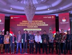 DEBAT PUBLIK PERTAMA PASANGAN CALON WALIKOTA DAN WAKIL WALIKOTA PRABUMULIH TAHUN 2024