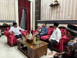 Anggota DPD-RI, Asal Aceh H. Sudirman (Haji Uma) Bersilaturahmi Lebaran ke Kediaman Wakil Bupati Aceh Timur