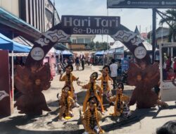Batik Trusmi Mengadakan Pagelaran Mask Painting Festival Dan Perayaan Hari Tari Sedunia