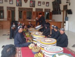 DESA KARANGREJA KABUPATEN CIREBON MENGADAKAN ACARA MAPAG SRI