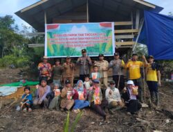 Kelompok Tani Tinggang Jaya dan Muspika Kecamatan Tanah Pinoh melaksanakan penanaman jagung, Dukung Ketahanan Pangan Nasional