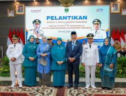 Gubernur Sumatera Barat Lantik Welly Suhery dan Parulian Sebagai Bupati dan Wabup Pasaman 2025-2030