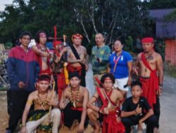 Pesta Panen Padi di Kecamatan Air Besar Serimbu, Landak : Wujud Syukur dan Pelestarian Budaya Dayak