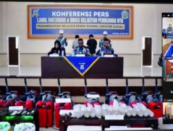 Dukung Upaya Pemberantasan Penyelundupan, Lantamal I Ikuti Konfrensi Pers Penangkapan Nelayan BBL Ilegal