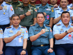 Komandan Lanal Bandung Hadiri Penutupan Peningkatan Keahlian Inspektur Kelaikudaraan Pertahanan Tingkat I Kemhan TA. 2025