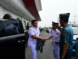 Komandan Lanal Bandung Dampingi Kasal Pada Acara Penutupan Dikreg Sesko TNI Ke-53 Ta. 2025