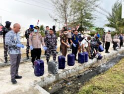 Lanal Aru Laksanakan Pemusnahan Miras Ilegal Bersama Forkopimda Kepulauan Aru