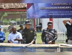 Danlanal Sibolga Bersama Forkopimda Sibolga-Tapanuli Tengah Resmikan “Kampung Ayam” Ketahanan Pangan Lanal Sibolga