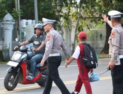 Cegah Kemacetan di Pagi Hari, Commanderwish Polres Maros Dinilai Efektif Layani Warga