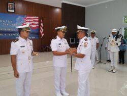 Danlanal Bintan Hadiri Acara Serah Terima Jabatan Danlanal Dabo Singkep