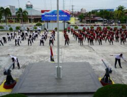 Dengan Semangat Seaman Brotherhood, Lanal Dumai Laksanakan Olahraga Bersama Dengan Prajurit KRI Banda Aceh