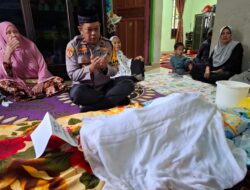 Wujud Empati, Kapolsek Moncongloe Melayat ke Warga yang Berduka
