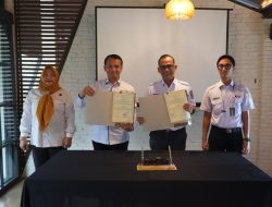KAI – Kejari Purwokerto Teken Kerja Sama Penanganan Masalah Hukum Perdata dan Tata Usaha Negara