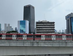 Atur Waktu, Atur Kenyamanan: Ini Pola Jam Sibuk LRT Jabodebek dan Alternatifnya