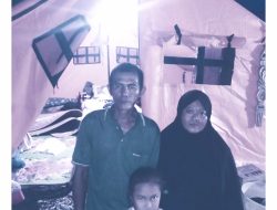 Kok…Bisa Ya Pejabatnya Tidur Nyaman Sementara Warganya Korban Bencana Banjir Ini Masih Tidur Di Tenda Darurat