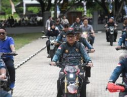 Ketua DPRD Provinsi Lampung, Ahmad Giri Akbar, menghadiri rangkaian kegiatan dalam rangka Peringatan Hari Ulang Tahun (HUT) Ke-80 Korps Marinir yang dipusatkan di Pantai Marines ECO Park Brigif 4 Marinir/BS,