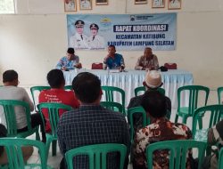 Sejumlah Warga Lingkungan di Desa Tanjung Ratu dan Tanjung Agung yang Terdekat Mendapat Pembagian Kompensasi Dari PT Bima Mix