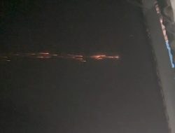 Dentuman Terdengar, Masyarakat Katibung Lamsel di Hebohkan Kumpulan Cahaya Melintas Langit, Apakah Rudal?